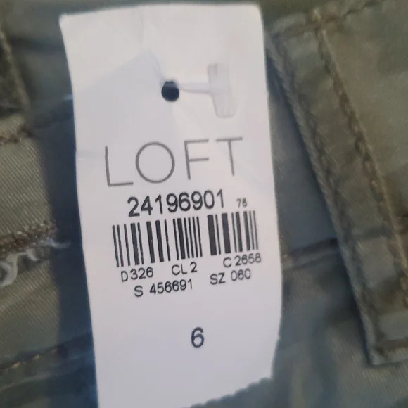 Camouflage Women's Jeans - Picture 4 of 6